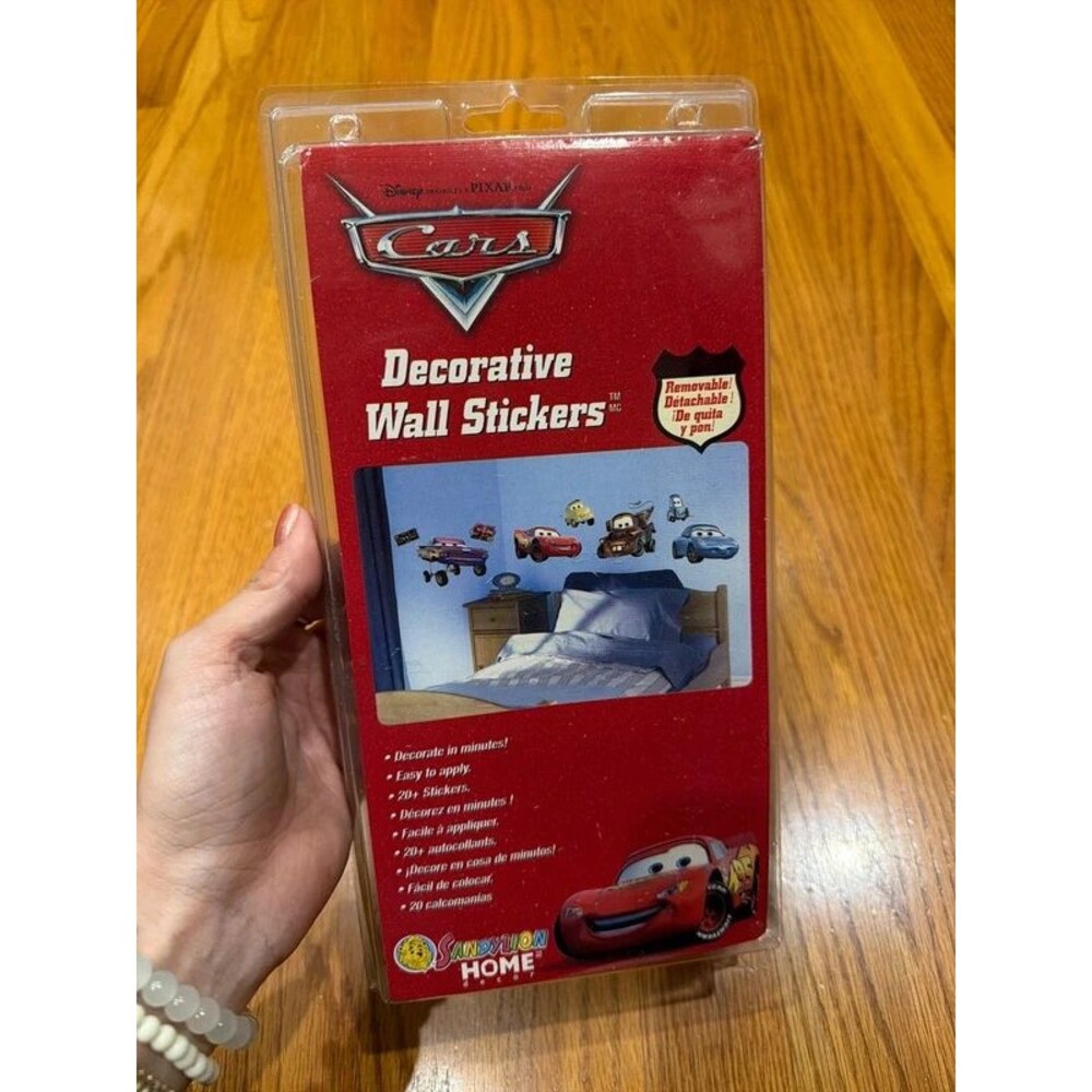 2006 NEE Disney Pixar Cars Decorative wall Stickers